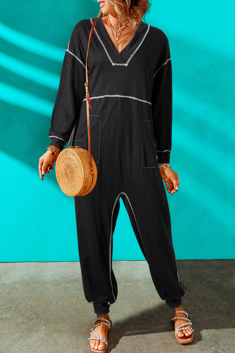 Kontrasstiksel met sakke sakke skouer-springpak