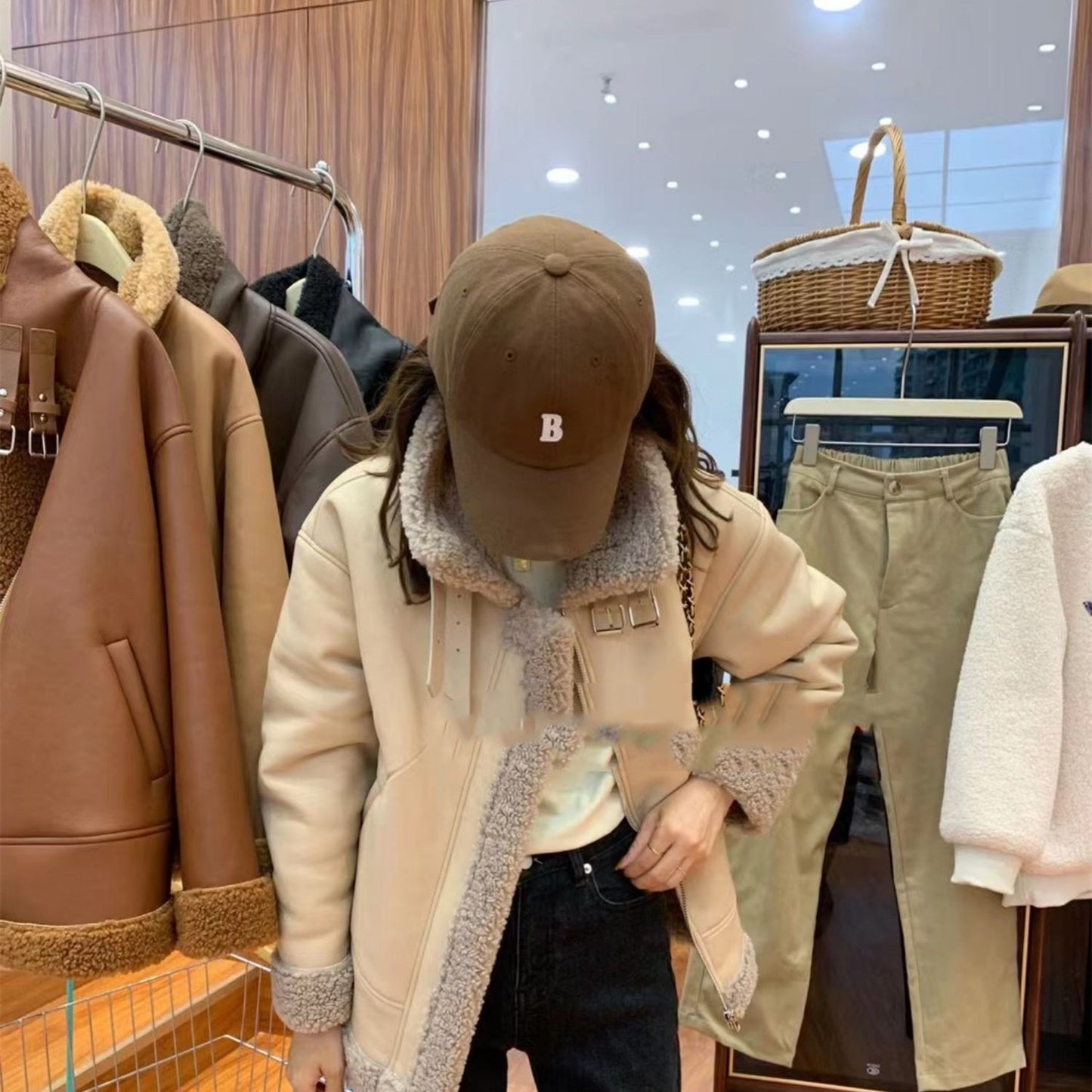 Lamsbont Geïntegreerde Biker Leerbaadjie