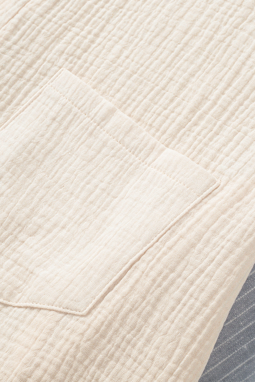 رومبر بأكمام قصيرة وياقة جوني منقوش