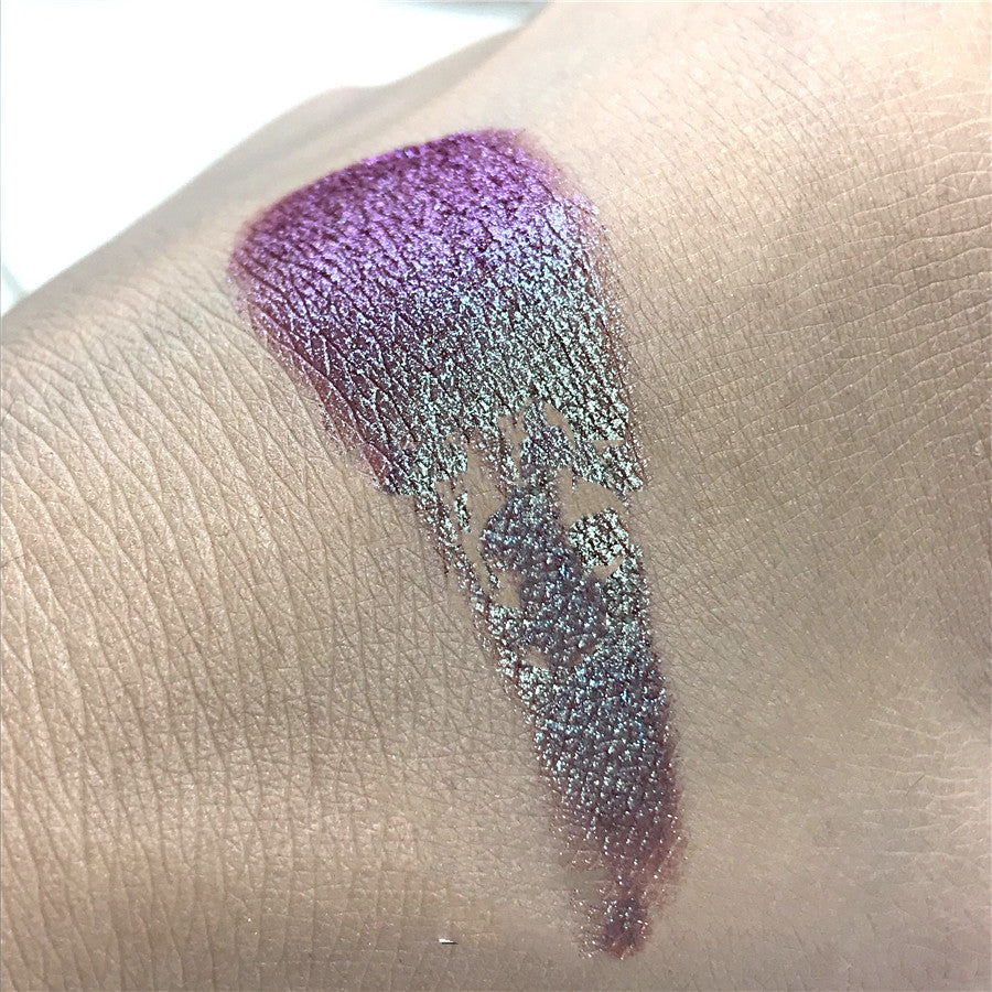 Two-tone Polarizing Eyeshadow Powder European And American Stage Makeup