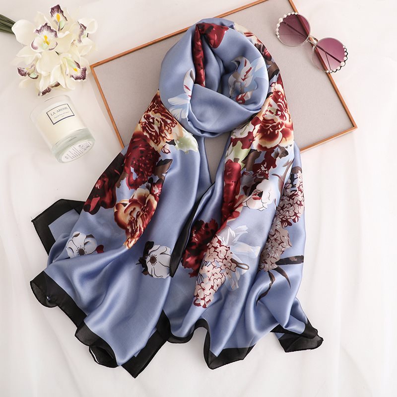 Elegant And Atmospheric Scarf For Women, Fashion Imitation Silk Air Conditioning Shawl