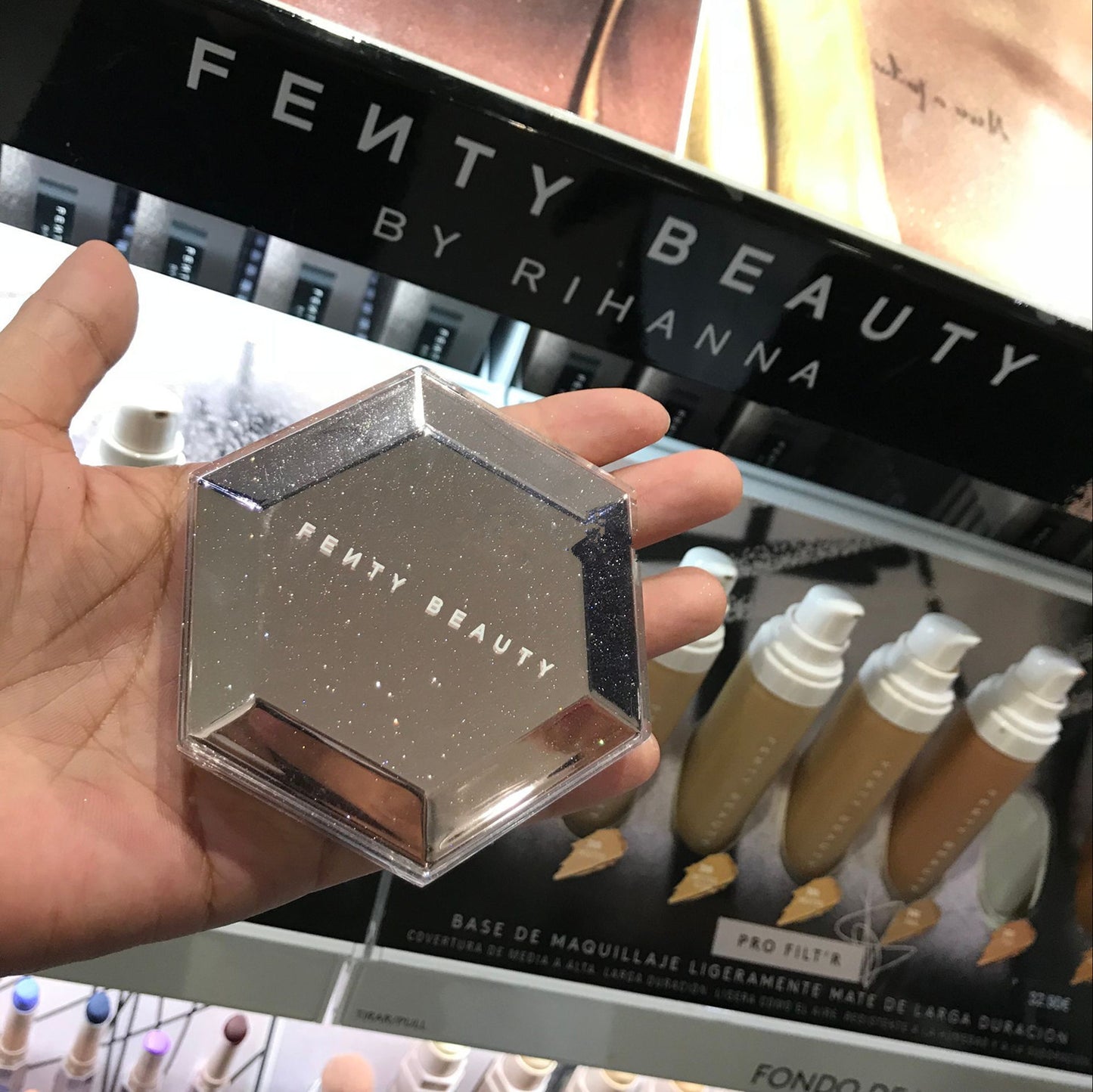 Fenty beauty diamond bomb high gloss powder