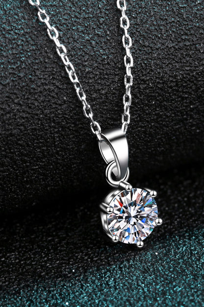 Aanbid kry wat jy nodig het Moissanite-hanger-ketting