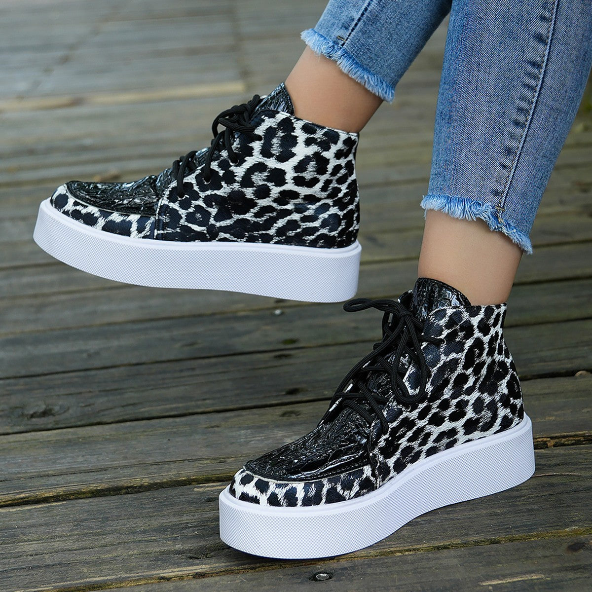 Autumn New High-top Leopard Print Flat-heeled Platform Lace Color Block Casual Women's Shoes