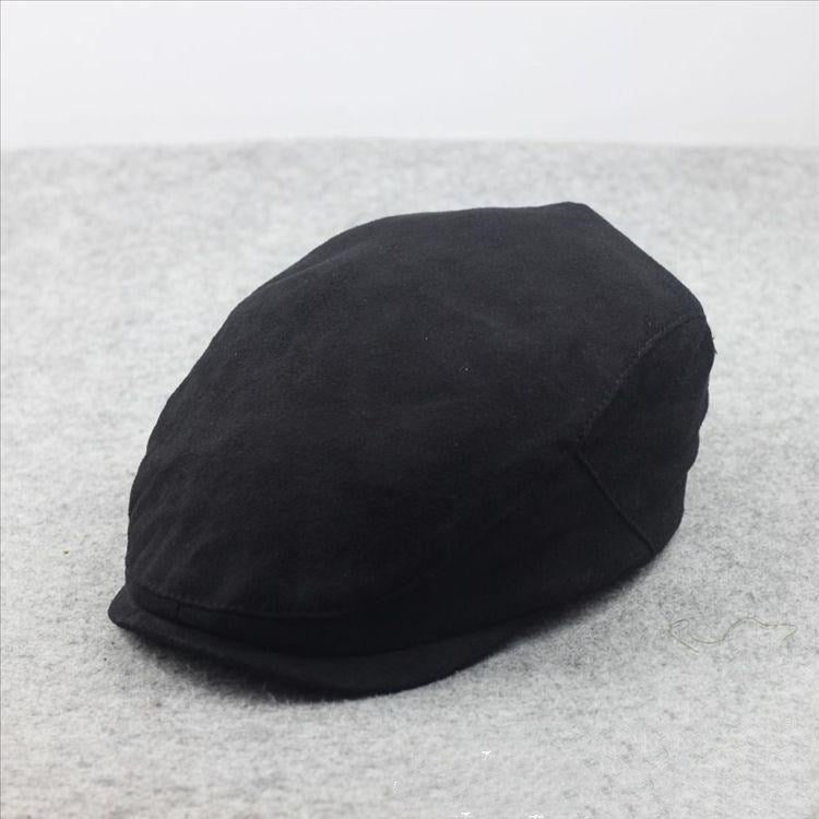 Beret suede cap