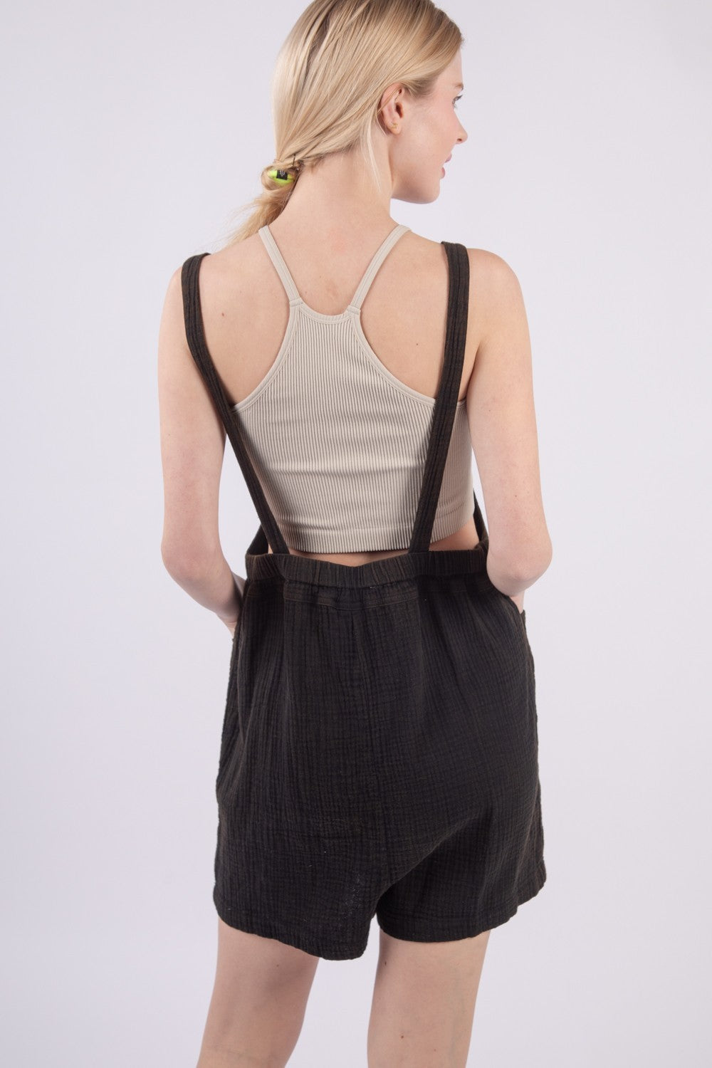 VERY J Sleeveless Double Gauze Overalls with Pockets